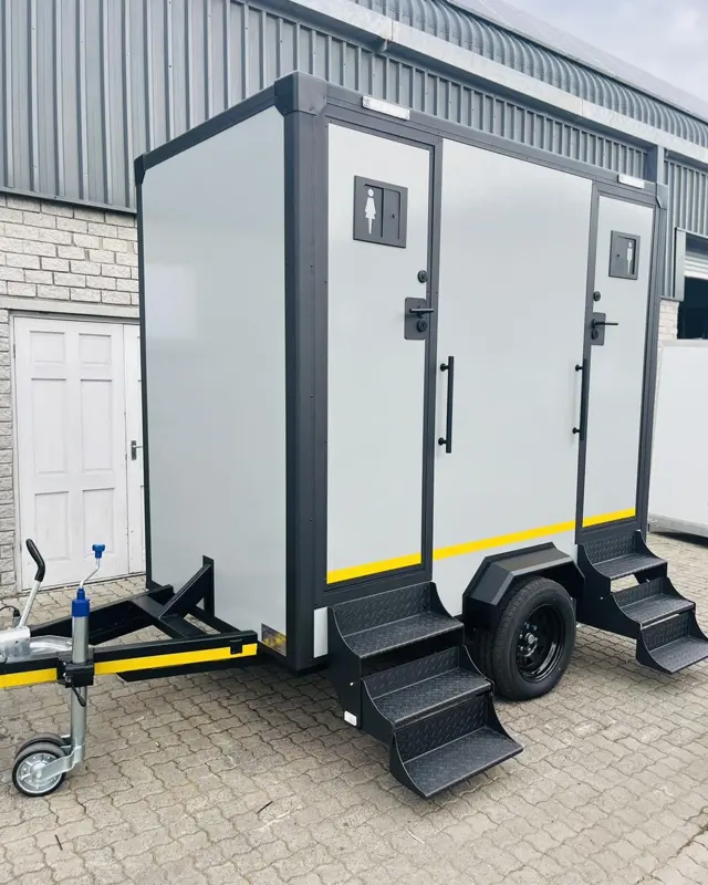 Luxury restroom trailer rentals in Fallbrook